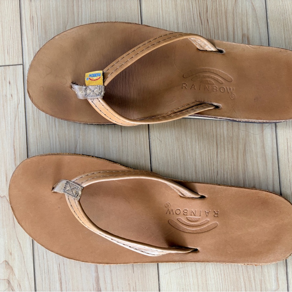 Rainbow Luxury Tan Leather Sandals